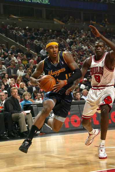 相比之下 相比之下