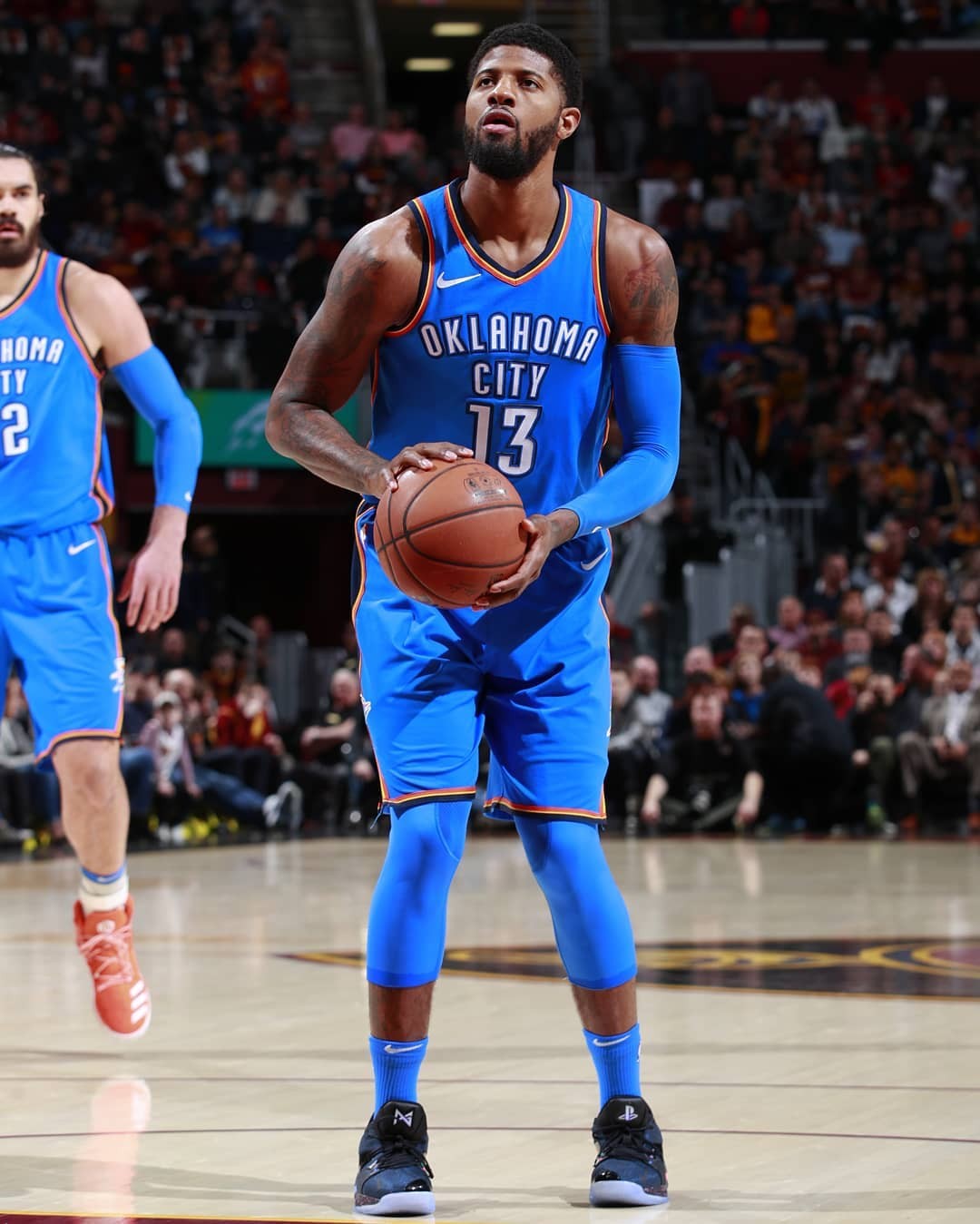 供给紧俏 供给紧俏